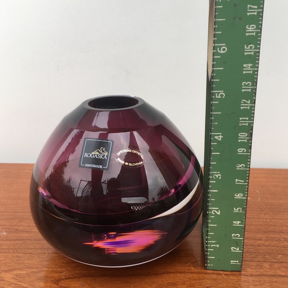 Rogaska Fashionably Late Amethyst Vase + Airplant - Picture 4 of 5